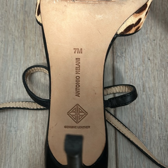 ANTONIO MELANI 'Molone' Women's Slingback Heels Cheetah T-Strap Pointed Toe Sz 7 - Picture 12 of 16